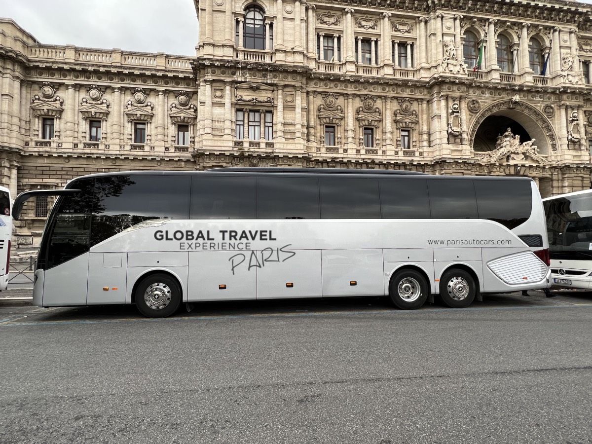 Group tours coach
